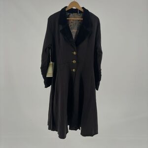 Aratta The Heart of Autumn Coat